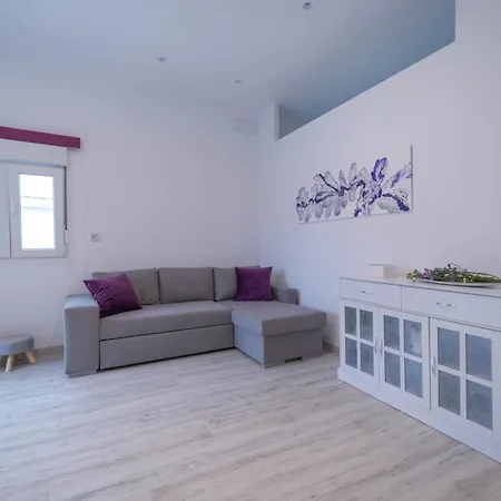 Cerca De La Playa * Santa Cruz De Bezana