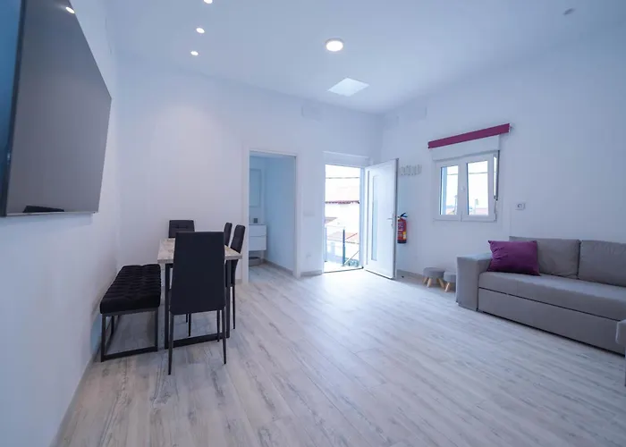 Cerca De La Playa * Santa Cruz De Bezana