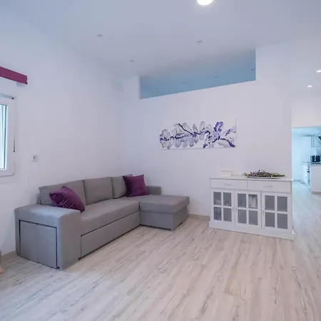 Cerca De La Playa * Santa Cruz De Bezana